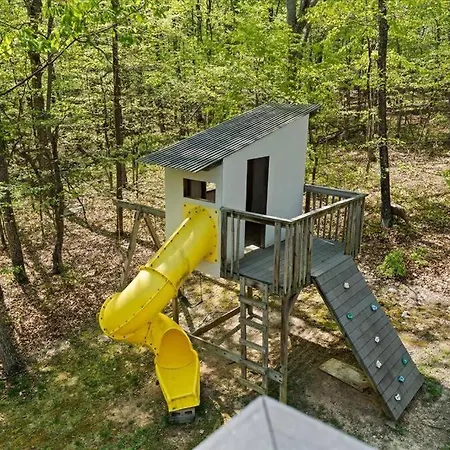In Resort Game Room - The Play House 5Br McGaheysville Exterior photo