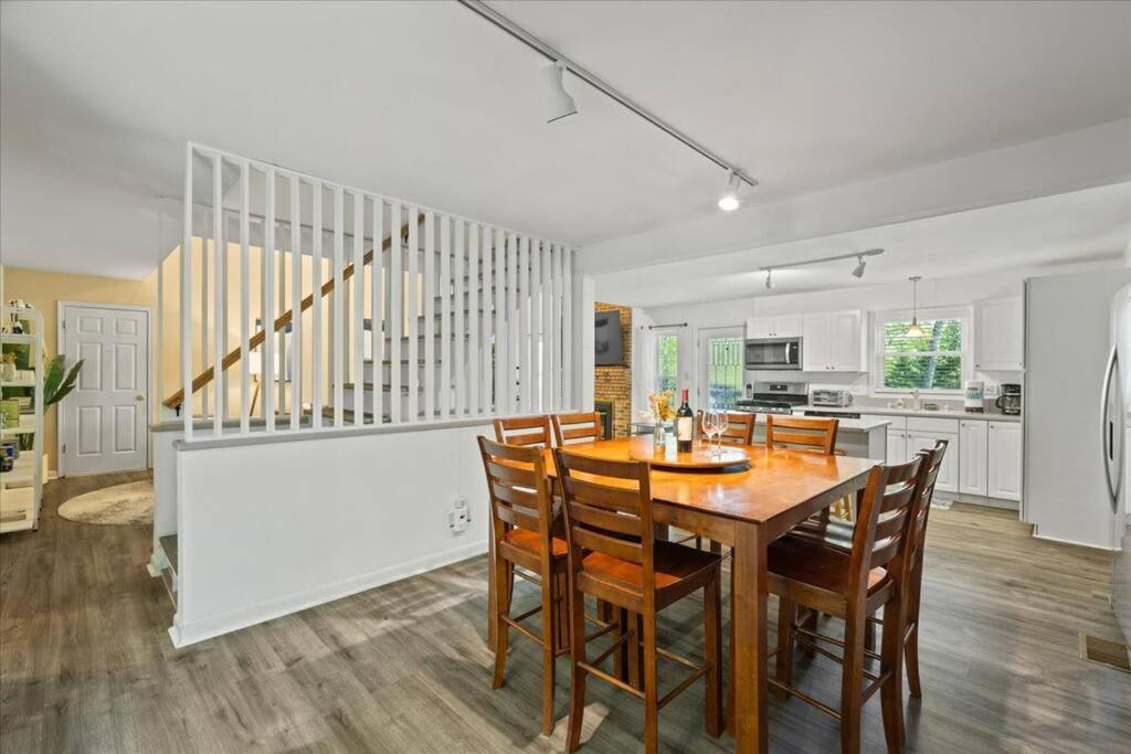 In Game - The Play House 5br McGaheysville